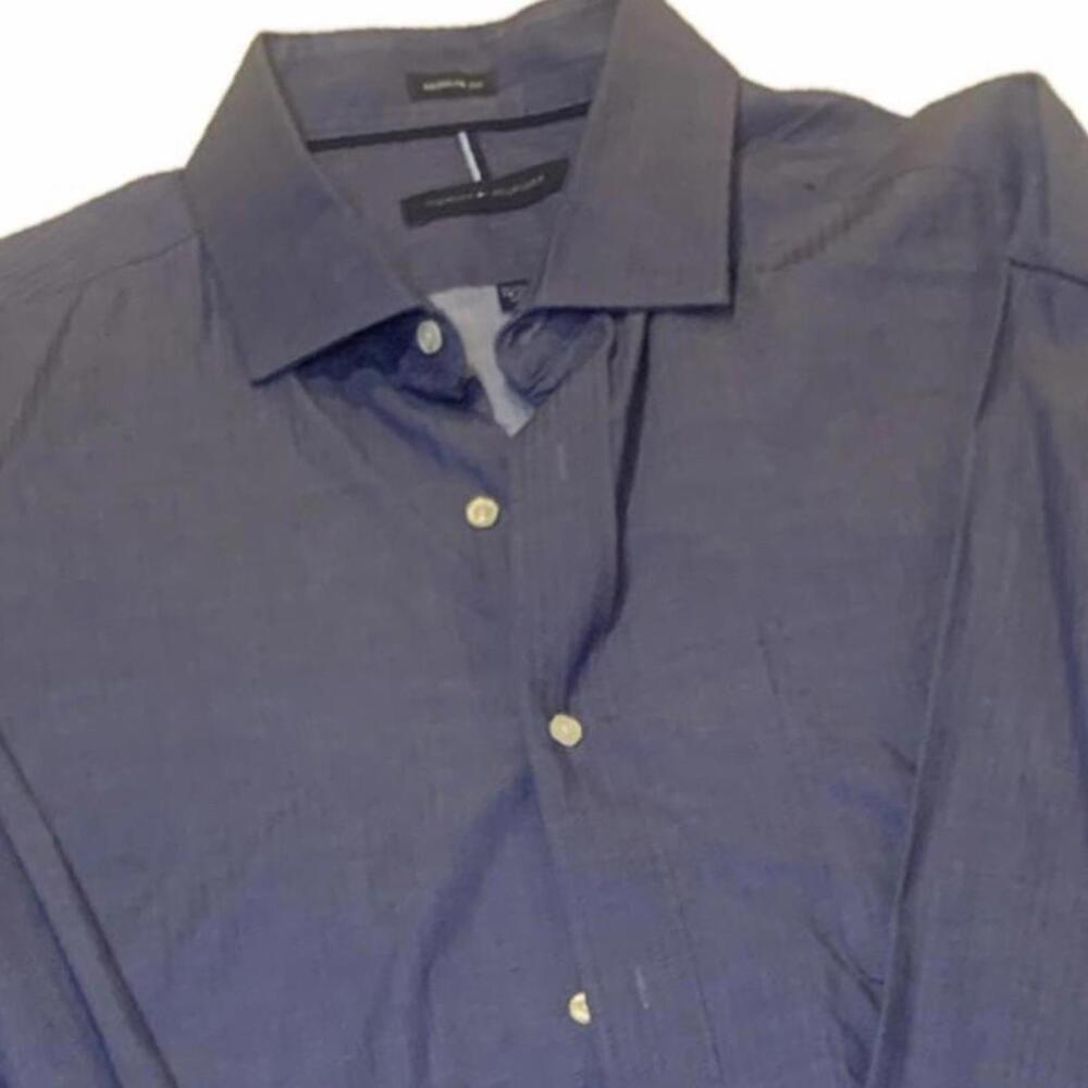 Tommy Hilfiger Men's Size XL Blue Button Up Long Sleeve Shirt W Cuff Logo